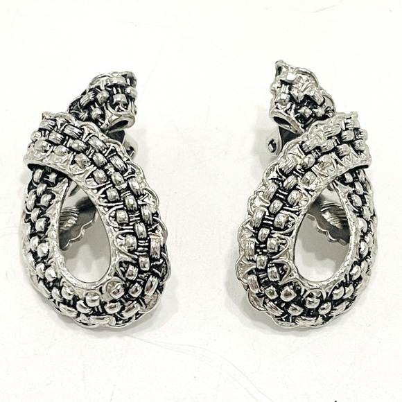 3/$18 Vintage Breast Cancer Ribbons Clip-on Earrings Silver Tone Metal Weave - Picture 1 of 3